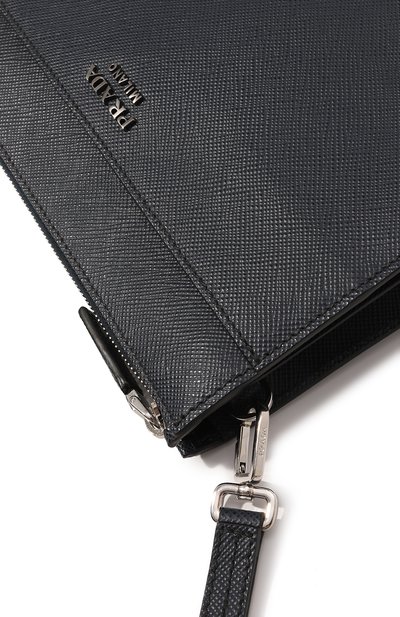 Кожаная борсетка PRADA темно-синего цвета по цене 175000 руб., арт. 2VF019-2FAD-F0216-OOO, фото 3 Кожаная борсетка PRADA, арт. 2VF019-2FAD-F0216-OOO, фото 3