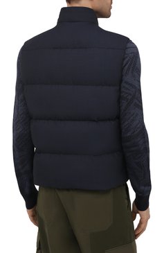 Мужской пуховый жилет ZEGNA синего цвета, арт. UWT97/W116 | Фото 4 (Материал подклада: Синтетический материал; Длина (верхняя одежда): Короткие; Материал утеплителя: Пух и перо; Материал внешний: Шерсть; Кросс-КТ: Пуховик, Куртка; Стили: Кэжуэл; Драгоценные камни: Проставлено; Материал сплава: Проставлено; Мужское Кросс-КТ: жилеты-объемные)