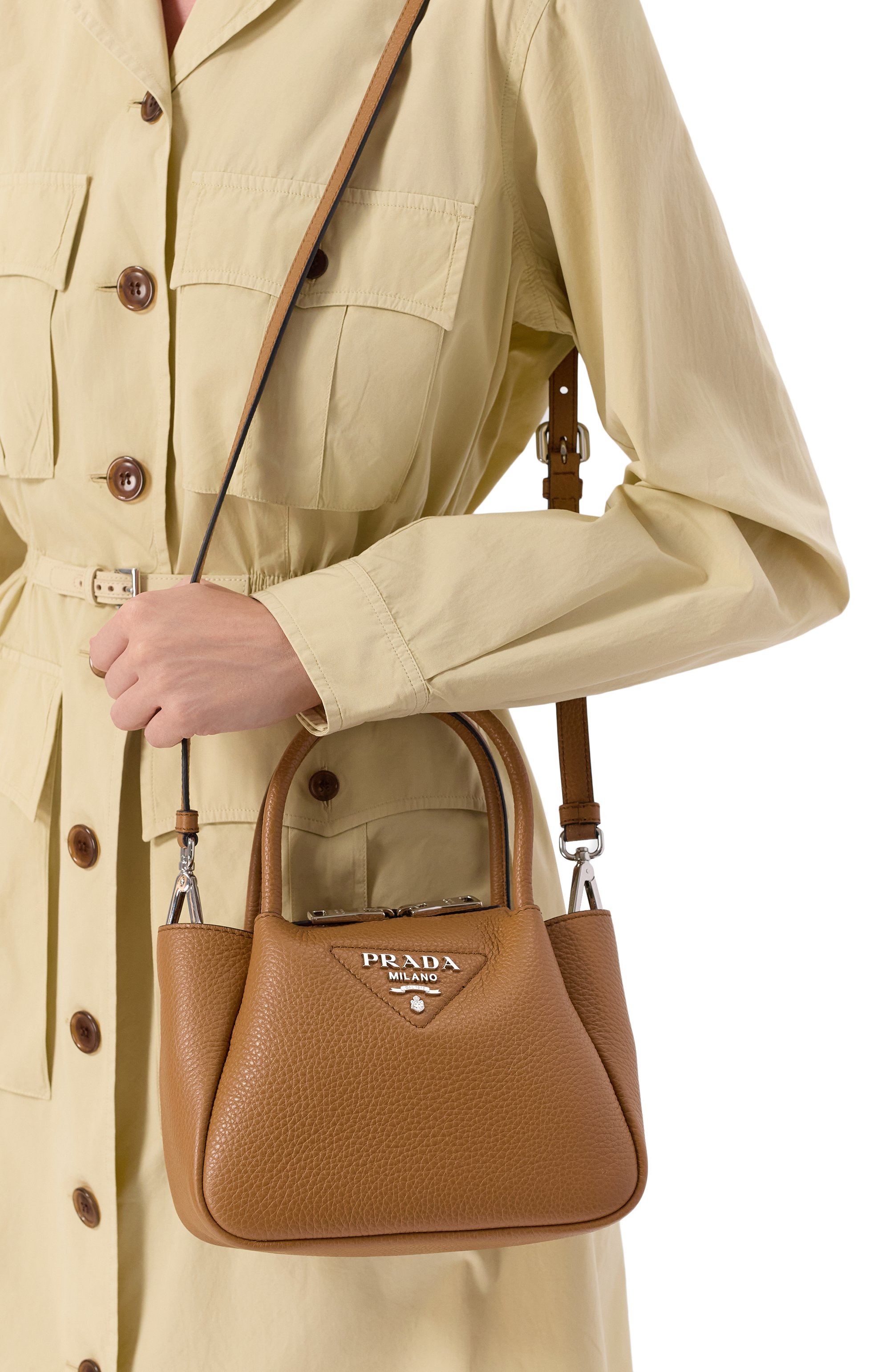 Сумка flou mini PRADA коричневого цвета по цене 436000 руб., арт. 1BA362/2DKV, фото 2 Сумка flou mini PRADA, арт. 1BA362/2DKV, фото 2