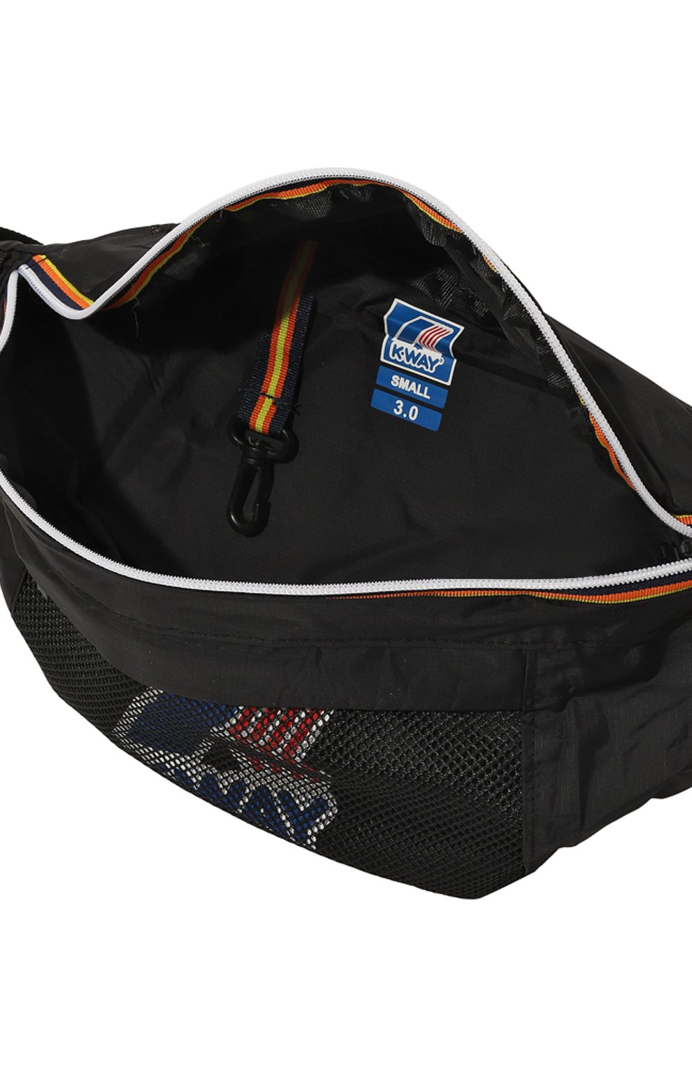 Поясная сумка le vrai 3.0 K-WAY черного цвета по цене 4410 руб., арт. K009E00, фото 5 Поясная сумка le vrai 3.0 K-WAY, арт. K009E00, фото 5