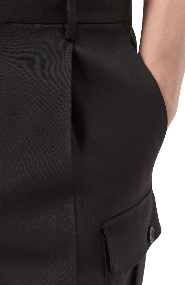 Мужские шерстяные брюки-кар�го DSQUARED2 черного цвета, арт. S74KB1012/S42916 | Фото 5 (Длина (брюки, джинсы): Стандартные; Материал внешний: Шерсть; Силуэт М (брюки): Карго; Случай: Повседневный; Стили: Кэжуэл)