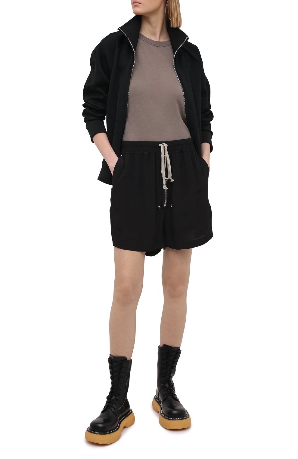 Футболка из вискозы и шелка RICK OWENS серого цвета по цене 25650 руб., арт. RP21S3235/JS, фото 2 Футболка из вискозы и шелка RICK OWENS, арт. RP21S3235/JS, фото 2