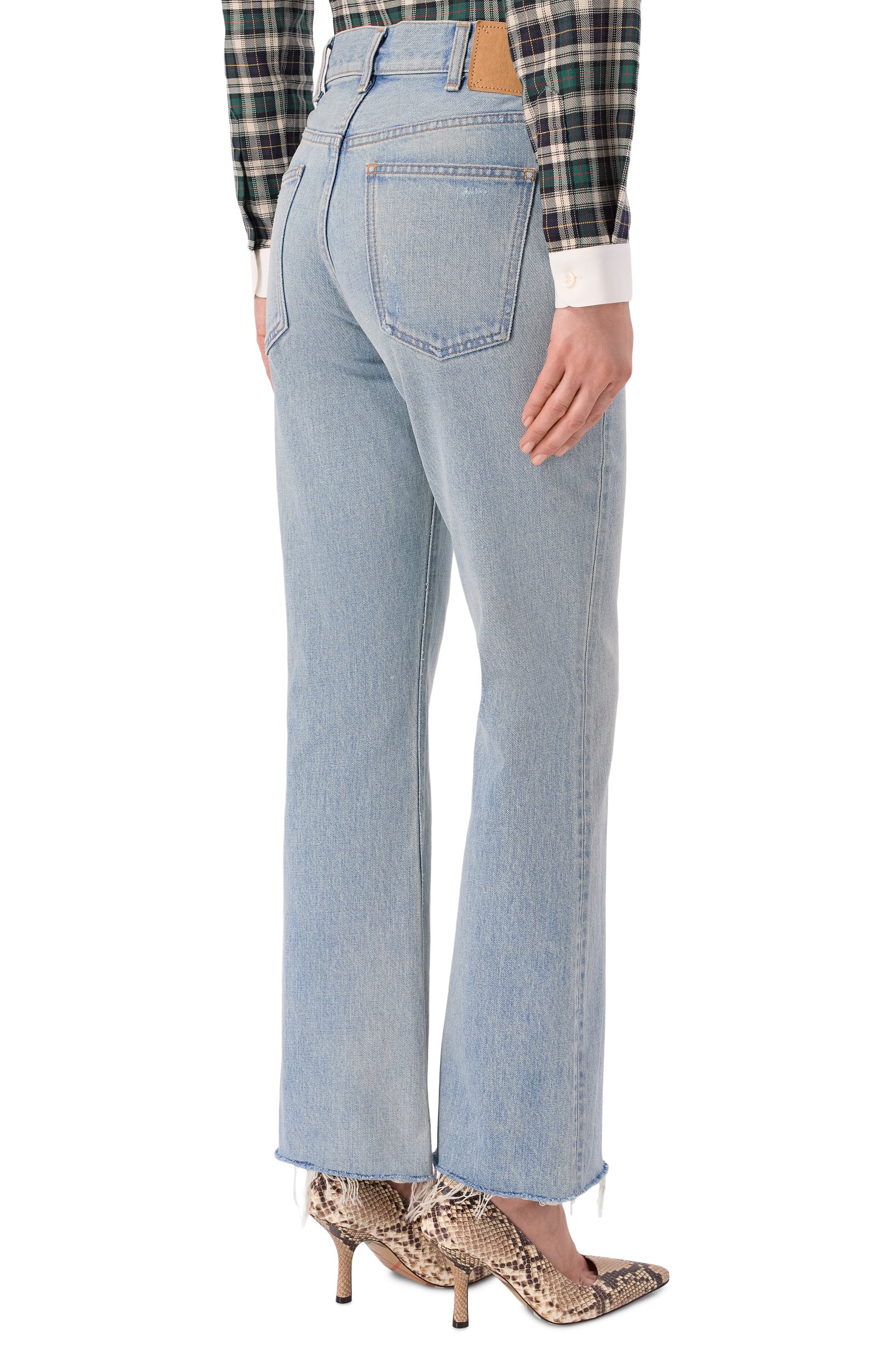 Джинсы dylan CELINE голубого цвета по цене 131000 руб., арт. 2N423789D, фото 4 Джинсы dylan CELINE, арт. 2N423789D, фото 4