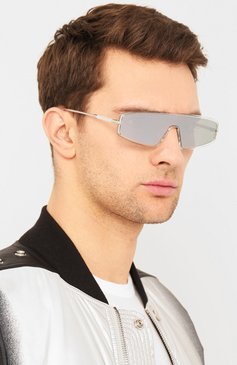 Женские солнцезащитные очки DIOR EYEWEAR серебряного цвета, арт. DI0RMERCURE 900 0T | Фото 3 (Статус проверки: Проверена категория; Тип очков: С/з; Региональные ограничения белый список (Axapta Mercury): RU, Не проставлено; Кросс-КТ: С/з-унисекс; Нос: Не проставлено; Оптика Гендер: оптика-унисекс; Очки форма: Маска)