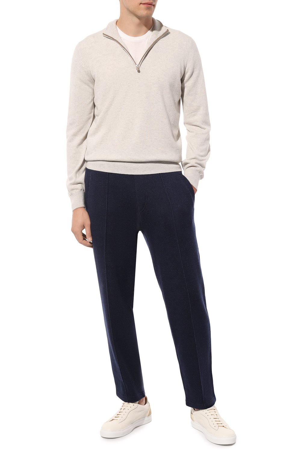 Кашемировый джемпер BRUNELLO CUCINELLI светло-серого цвета по цене 175000 руб., арт. M2200124, фото 2 Кашемировый джемпер BRUNELLO CUCINELLI, арт. M2200124, фото 2