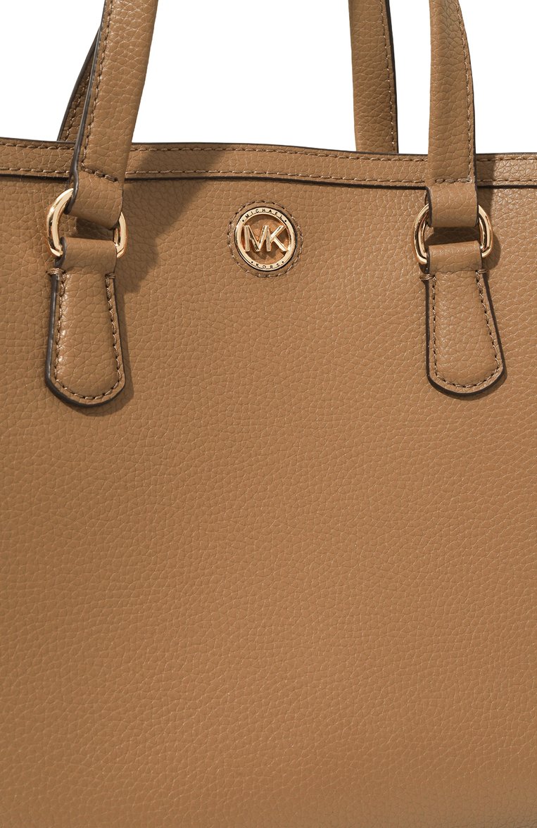 Женский сумка chantal medium MICHAEL MICHAEL KORS бежевого цвета, арт. 30F2G7CS2T | Фото 3 (Сумки-технические: Сумки top-handle; Размер: medium; Материал: Натуральная кожа; Материал сплава: Проставлено; Ремень/цепочка: На ремешке; Драгоценные камни: Проставлено)