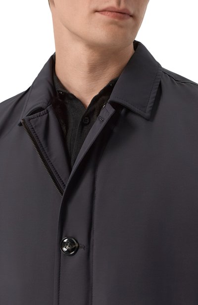 Плащ с подкладкой из овчины KITON темно-синего цвета по цене 1595000 руб., арт. UW1932AV0403F21, фото 5 Плащ с подкладкой из овчины KITON, арт. UW1932AV0403F21, фото 5