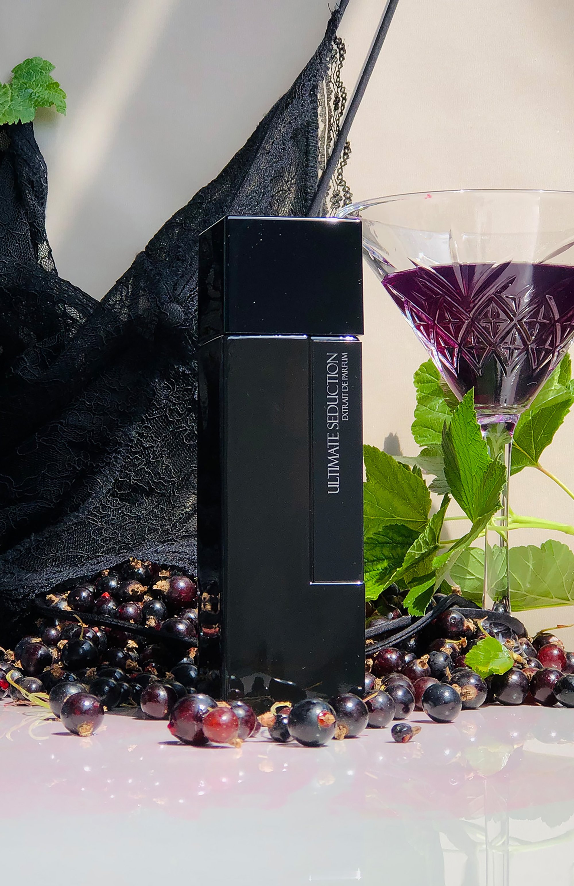 Духи ultimate seduction (100ml) LM PARFUMS бесцветного цвета по цене 30000 руб., арт. 3760213760517, фото 2 Духи ultimate seduction (100ml) LM PARFUMS, арт. 3760213760517, фото 2