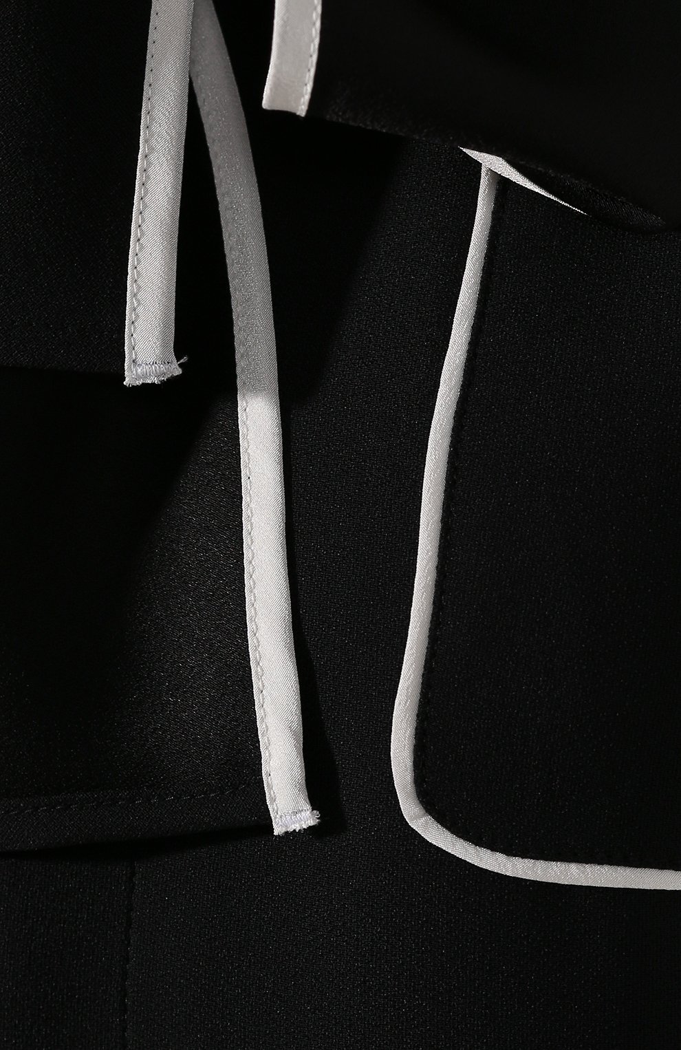 Блузка REDVALENTINO черного цвета по цене 44600 руб., арт. TR3ABC90/0F1, фото 5 Блузка REDVALENTINO, арт. TR3ABC90/0F1, фото 5