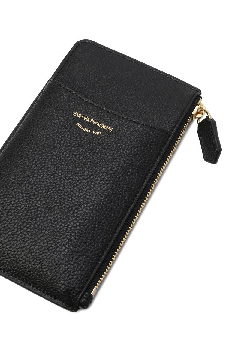 Женский футляр для кредитных карт EMPORIO ARMANI черного цвета, арт. EW000543/AF11953 | Фото 4 (Нос: Не проставлено; Материал: Экокожа)