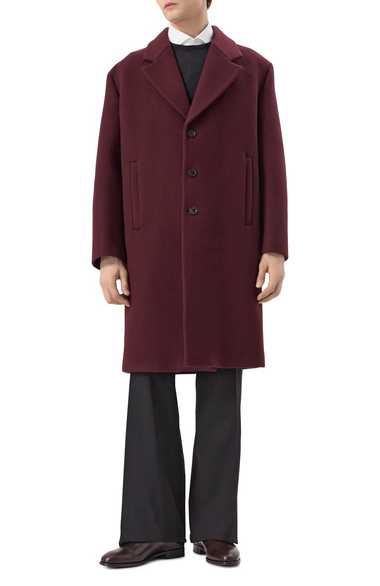Мужской пальто из шерсти и кашемира PRADA бордового цвета, арт. SGB840-1ZC2-F0403-212 | Фото 2 (1-2-бортные: Однобортные; Материал внешний: Шерсть; Рукава: Длинные; Мужское Кросс-КТ: пальто-верхняя одежда; Длина (верхняя одежда): До колена; Стили: Кэжуэл)