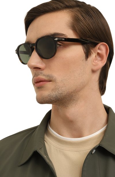 Солнцезащитные очки DIOR EYEWEAR коричневого цвета по цене 79950 руб., арт. DI0RBLACKSUIT R2I 20C0, фото 2 Солнцезащитные очки DIOR EYEWEAR, арт. DI0RBLACKSUIT R2I 20C0, фото 2