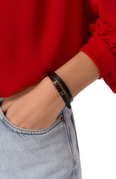 Кожаный браслет VALENTINO черного цвета по цене 46100 руб., арт. 9W2J0CE6/LYK, фото 2 Кожаный браслет VALENTINO, арт. 9W2J0CE6/LYK, фото 2