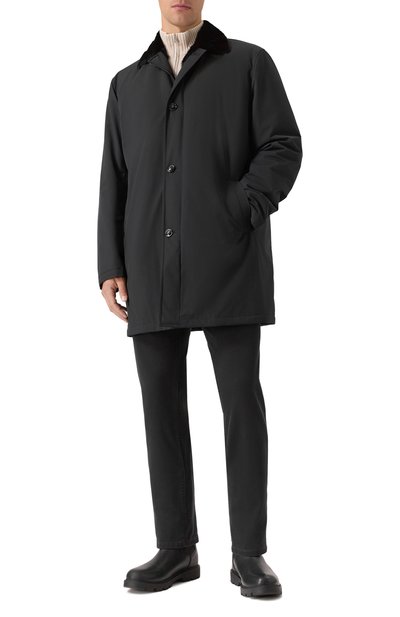 Пальто с подкладкой из овчины KITON черного цвета по цене 1890000 руб., арт. UW2186AV0402H20, фото 2 Пальто с подкладкой из овчины KITON, арт. UW2186AV0402H20, фото 2
