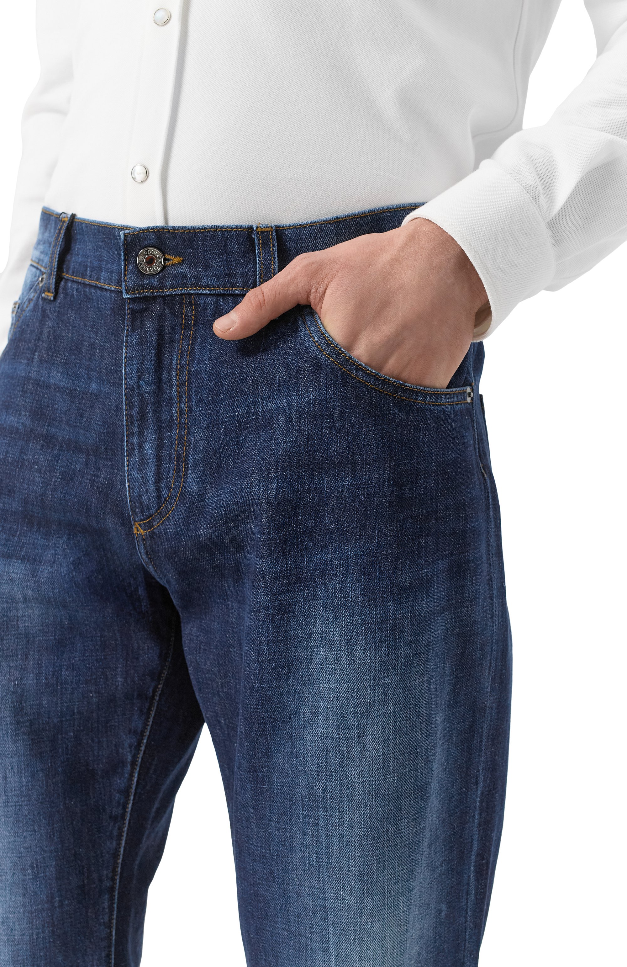 Джинсы classic DOLCE & GABBANA темно-синего цвета по цене 77700 руб., арт. GP05DD/G8KY8, фото 5 Джинсы classic DOLCE & GABBANA, арт. GP05DD/G8KY8, фото 5