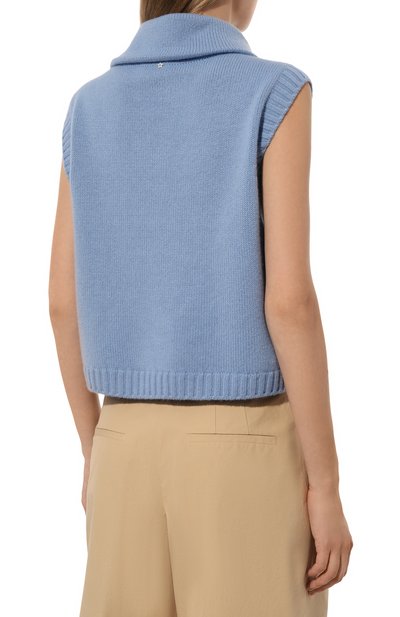 Кашемировый жилет LORENA ANTONIAZZI голубого цвета по цене 89950 руб., арт. A24129MJ26A/1175, фото 4 Кашемировый жилет LORENA ANTONIAZZI, арт. A24129MJ26A/1175, фото 4
