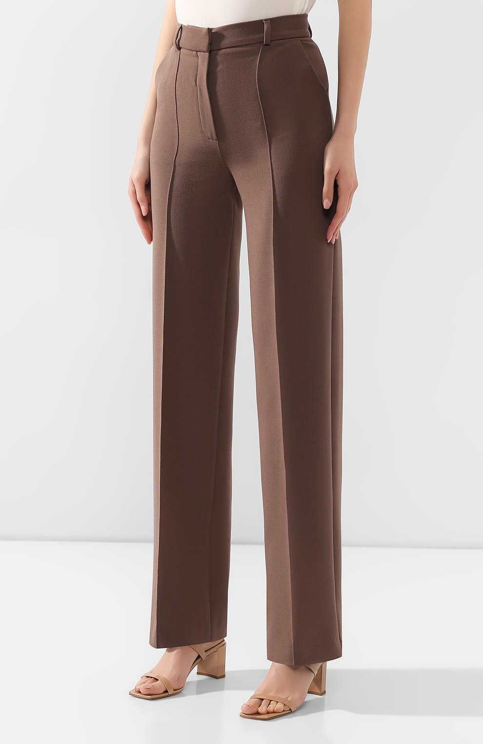 Брюки со стрелками LESYANEBO коричневого цвета по цене 20800 руб., арт. FW19/Н-157, фото 3 Брюки со стрелками LESYANEBO, арт. FW19/Н-157, фото 3