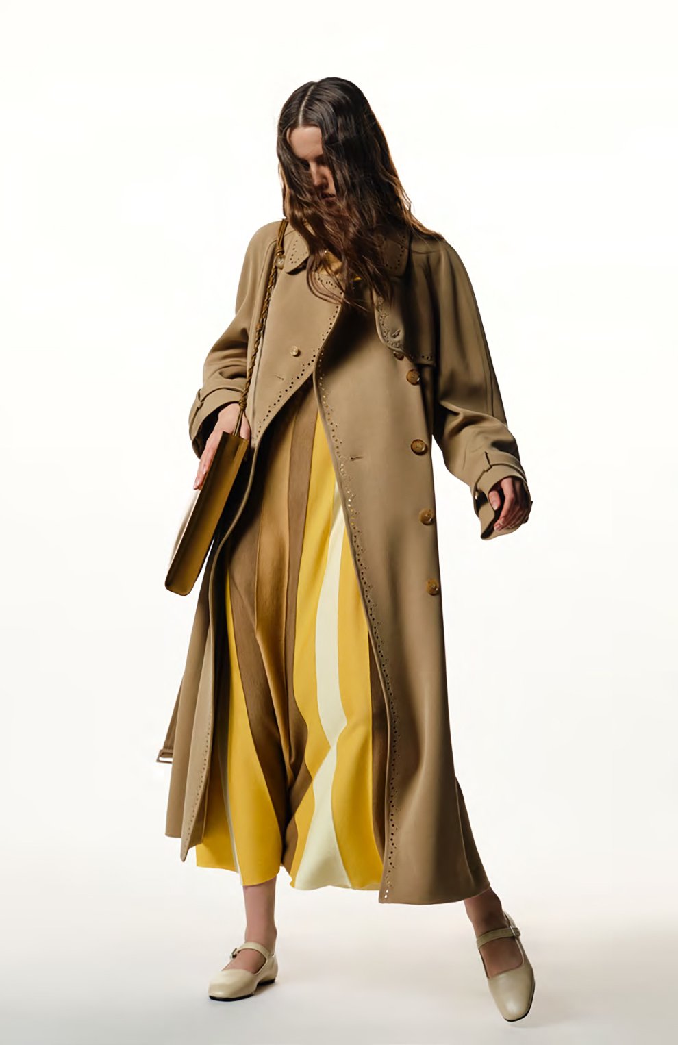 Кожаные балетки ava THE ROW светло-бежевого цвета по цене 83400 руб., арт. F1003-N61, фото 6 Кожаные балетки ava THE ROW, арт. F1003-N61, фото 6