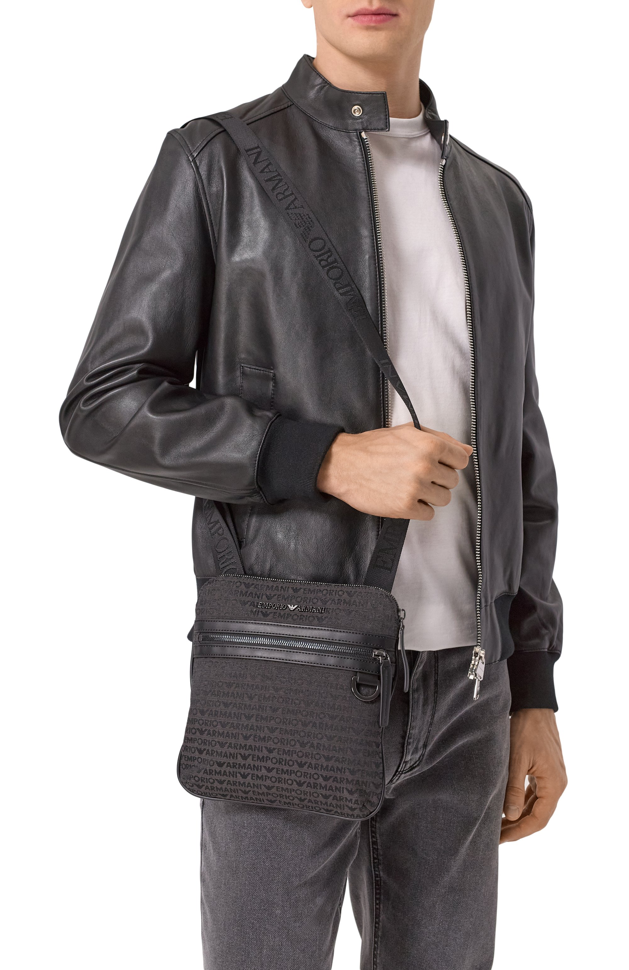 Сумка EMPORIO ARMANI темно-серого цвета по цене 30850 руб., арт. EM001780/AF13823, фото 2 Сумка EMPORIO ARMANI, арт. EM001780/AF13823, фото 2