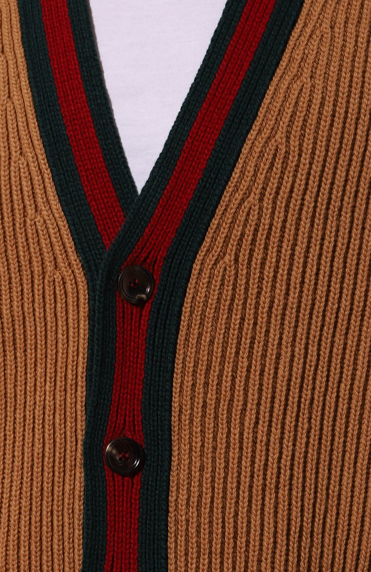 Мужской шерстяной кардиган GUCCI коричневого цвета, арт. 763351/XKDNE | Фото 5 (Рукава: Длинные; Длина (для топов): Стандартные; Материал внешний: Шерсть; Мужское Кросс-КТ: Кардиган-одежда; Стили: Кэжуэл; Застежка: Пуговицы; Автоматизация ТО: Проставлено; Автоматизация состава: Проставлено)