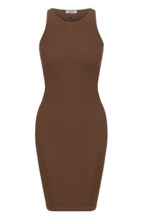 Коричневый