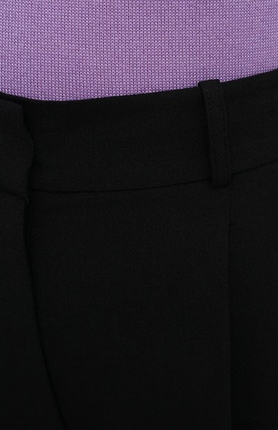 Шорты LOW CLASSIC черного цвета по цене 25050 руб., арт. L0W21SS_SR02BK, фото 5 Шорты LOW CLASSIC, арт. L0W21SS_SR02BK, фото 5