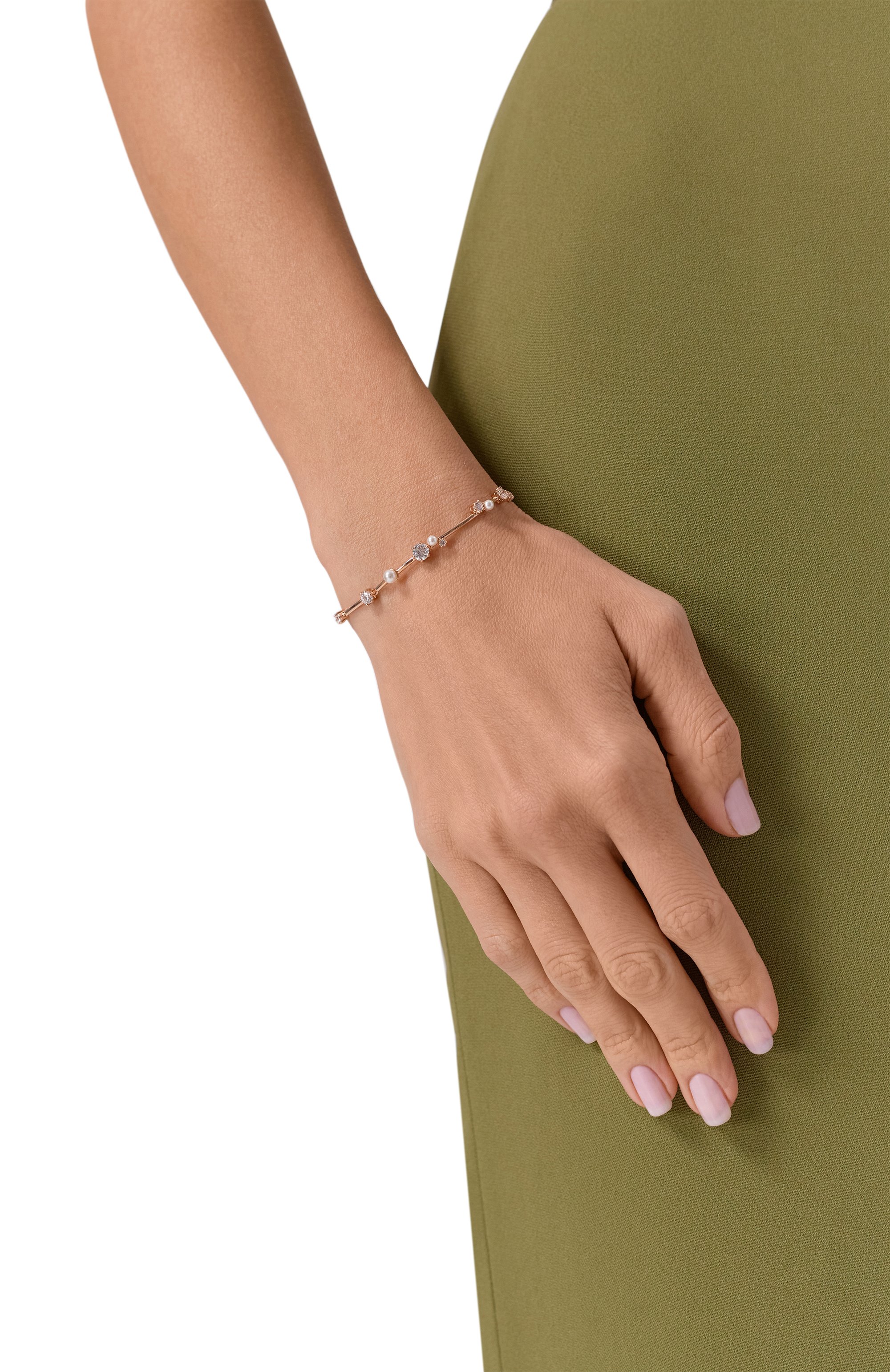 Браслет constella SWAROVSKI золотого цвета по цене 24500 руб., арт. 5729505, фото 2 Браслет constella SWAROVSKI, арт. 5729505, фото 2