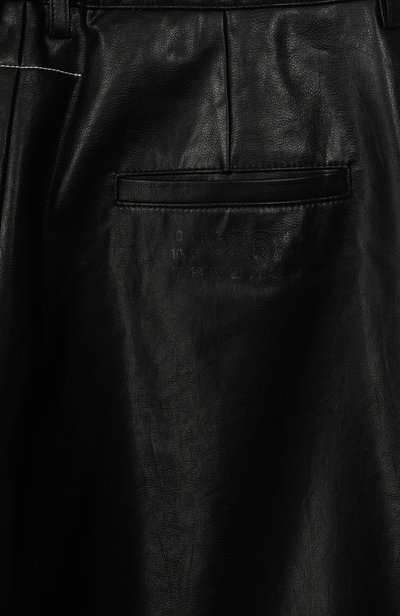 Брюки из экокожи MM6 черного цвета по цене 26950 руб., арт. M60994/MM08L, фото 3 Брюки из экокожи MM6, арт. M60994/MM08L, фото 3