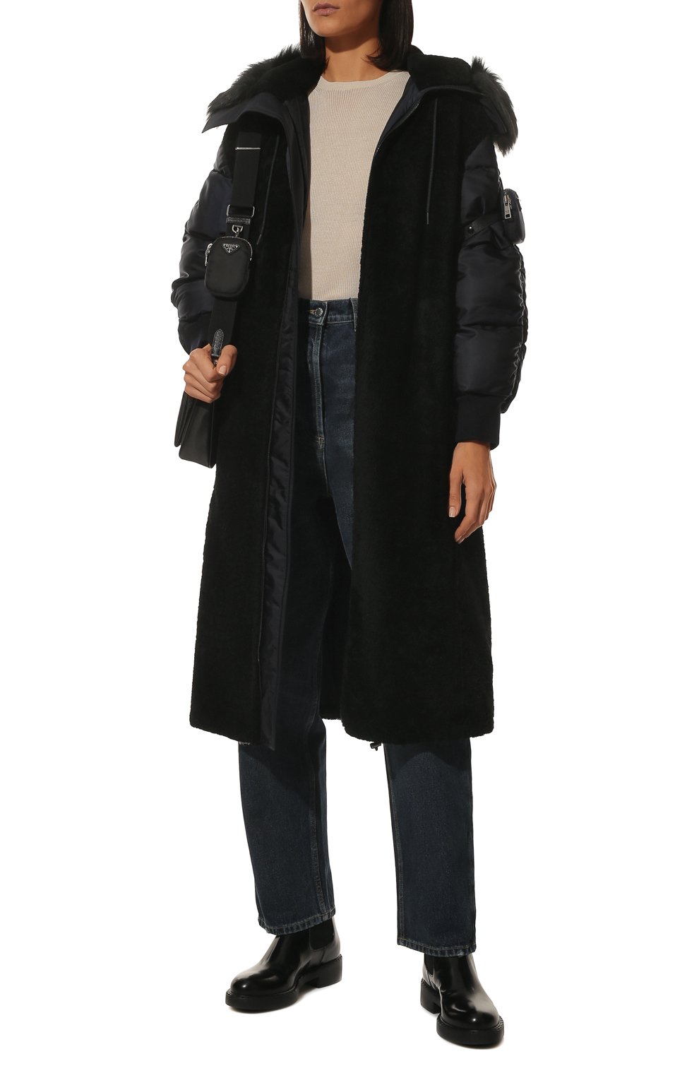 Комбинированная дубленка PRADA черного цвета по цене 1050000 руб., арт. 56985M-1YDY-F0D9M, фото 2 Комбинированная дубленка PRADA, арт. 56985M-1YDY-F0D9M, фото 2