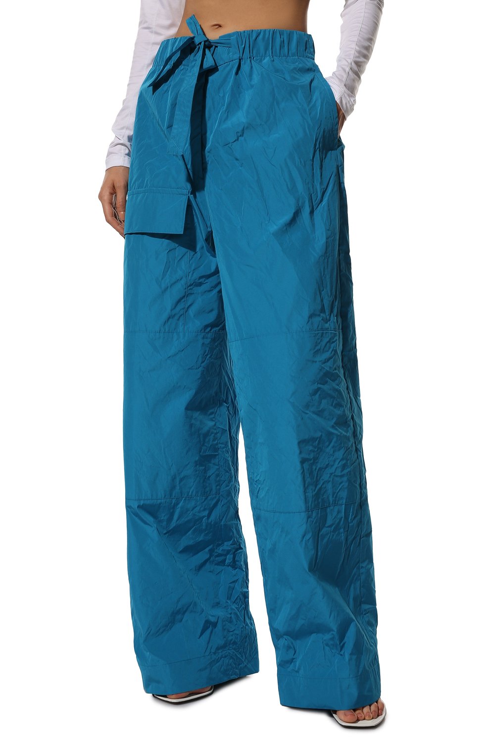 Брюки DRIES VAN NOTEN голубого цвета по цене 64800 руб., арт. 221-010902-4318, фото 3 Брюки DRIES VAN NOTEN, арт. 221-010902-4318, фото 3