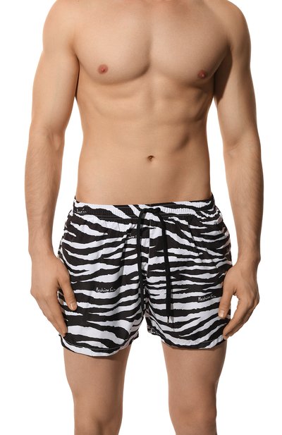 Плавки-шорты MOSCHINO черно-белого цвета по цене 13550 руб., арт. A4218/9312, фото 2 Плавки-шорты MOSCHINO, арт. A4218/9312, фото 2