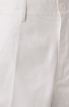 Женские хлопковые шорты DSQUARED2 белого цвета, арт. S75MU0485/S36275 | Фото 6 (Материал внешний: Хлопок; Длина Ж (юбки, платья, шорты): Мини; Стили: Кэжуэл; Кросс-КТ: Широкие)