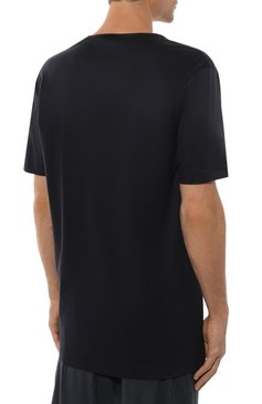 Мужская хлопковый футболка ZIMMERLI темно-синего цвета, арт. 286-1442/XXL | Фото 4 (Материал внешний: Хлопок; Материал сплава: Проставлено; Длина (для топов): Удлиненные; Драгоценные камни: Проставлено; Рукава: Короткие; Кросс-КТ: домашняя одежда)