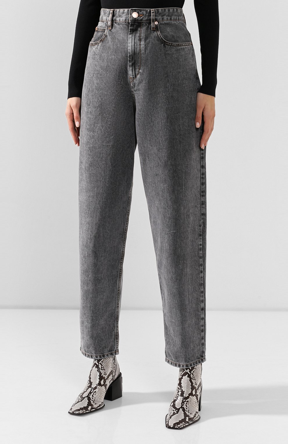 Джинсы ISABEL MARANT ETOILE светло-серого цвета по цене 26950 руб., арт. PA1360-19A022E/C0RSYJ, фото 3 Джинсы ISABEL MARANT ETOILE, арт. PA1360-19A022E/C0RSYJ, фото 3