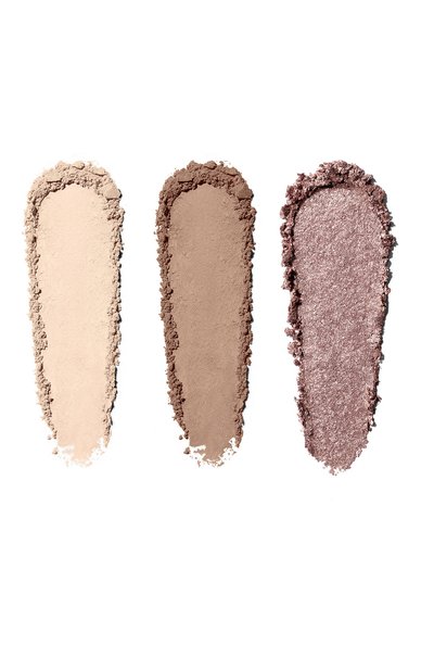 Палетка теней для глаз essential eye shadow trios, оттенок everyday greys (6g) BOBBI BROWN цвета по цене 6600 руб., арт. H85L-01, фото 2 Палетка теней для глаз essential eye shadow trios, оттенок everyday greys (6g) BOBBI BROWN, арт. H85L-01, фото 2