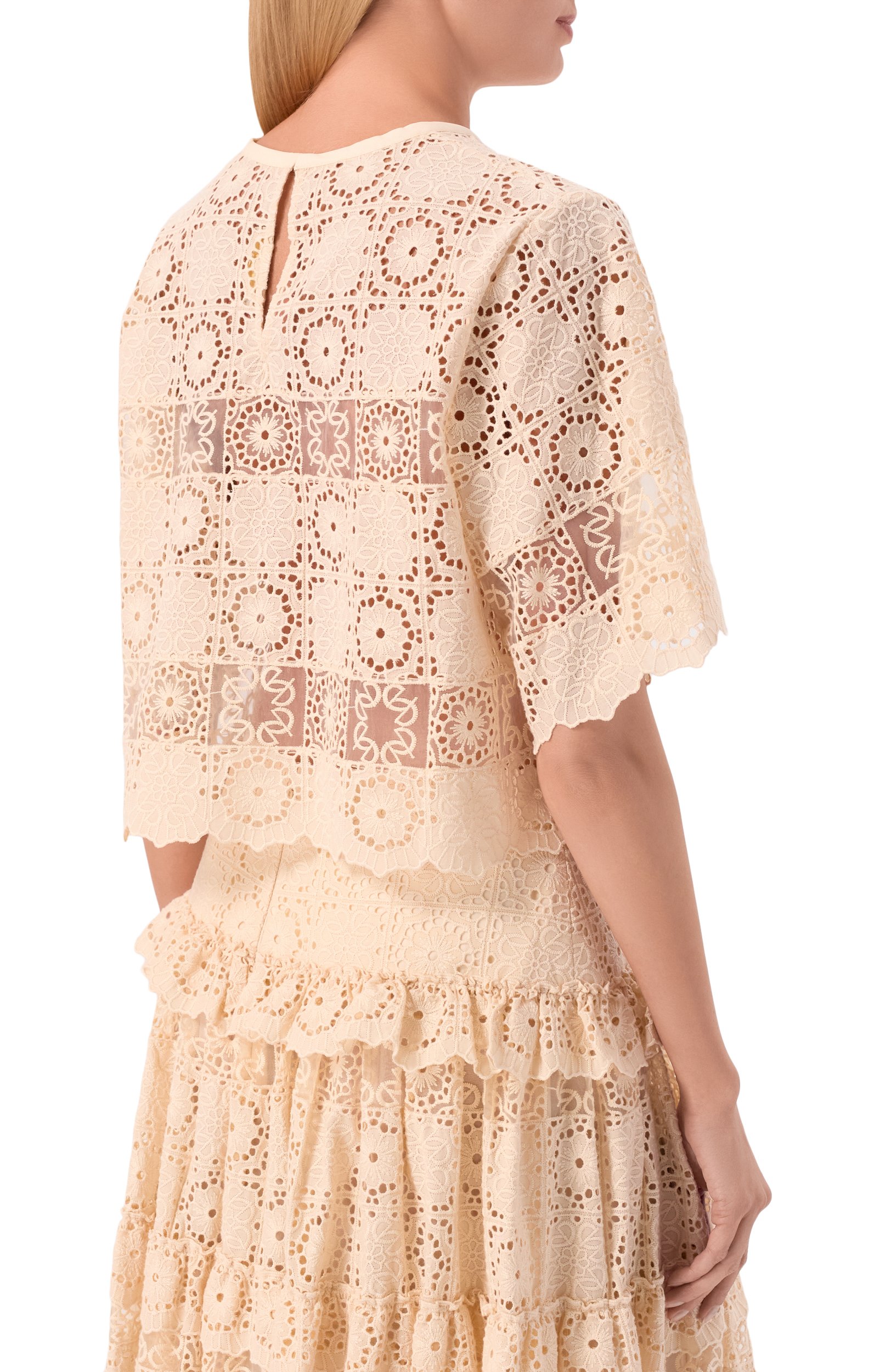 Топ из хлопка и шелка ELIE SAAB кремового цвета по цене 186500 руб., арт. T0387NBC26/C0ES1, фото 4 Топ из хлопка и шелка ELIE SAAB, арт. T0387NBC26/C0ES1, фото 4