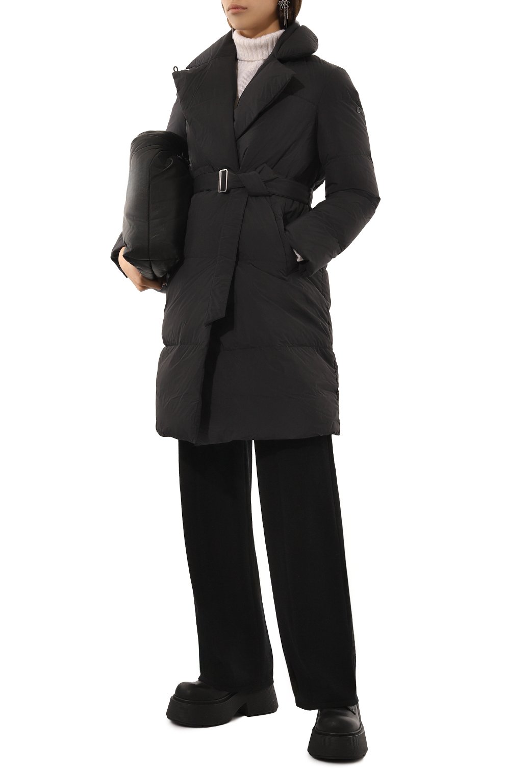 Пуховик DUNO черного цвета по цене 58050 руб., арт. EMERALD/APRICA, фото 2 Пуховик DUNO, арт. EMERALD/APRICA, фото 2