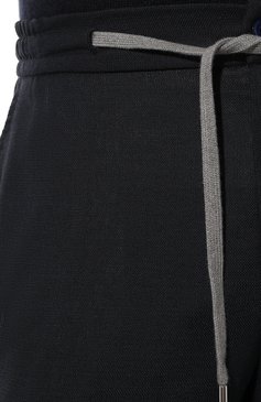 Мужские шерстяные брюки-карго MARCO PESCAROLO темно-синего цвета, арт. T0R/4918 | Фото 5 (Силуэт М (брюки): Карго; Материал внешний: Шерсть; Длина (брюки, джинсы): Стандартные; Случай: Повседневный; Материал сплава: Проставлено; Драгоценные камни: Проставлено; Стили: Кэжуэл)