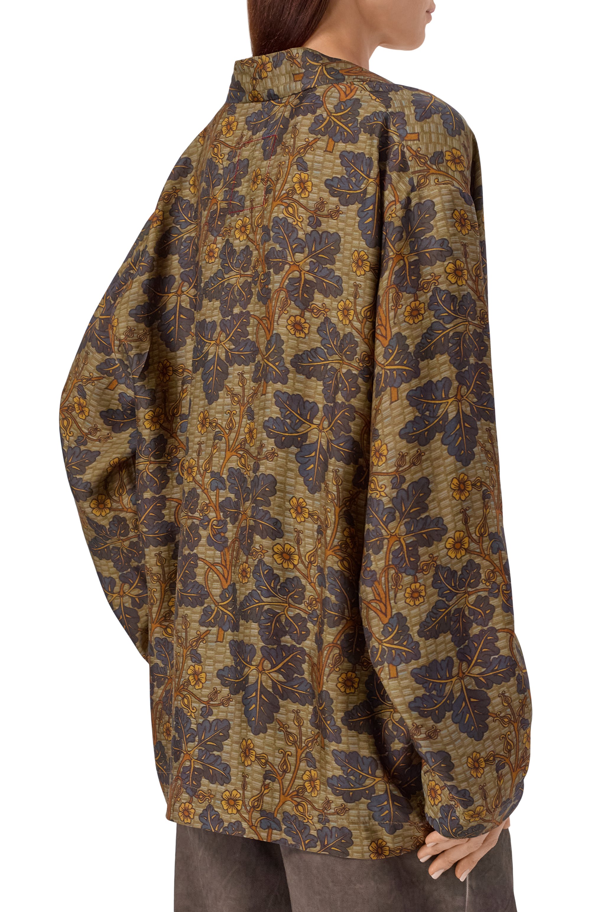 Кимоно UMA WANG хаки цвета по цене 106500 руб., арт. UM6512_1, фото 4 Кимоно UMA WANG, арт. UM6512_1, фото 4