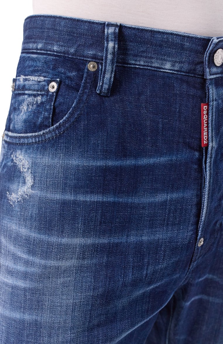 Мужские джинсы 642 DSQUARED2 темно-синего цвета, арт. S71LB1593/S30342 | Фото 5 (Длина (брюки, джинсы): Стандартные; Материал внешний: Хлопок, Деним; Силуэт М (брюки): Прямые; Стили: Повседневный, Streetwear; Кросс-КТ: Деним; Детали: Делаве, Потертости)