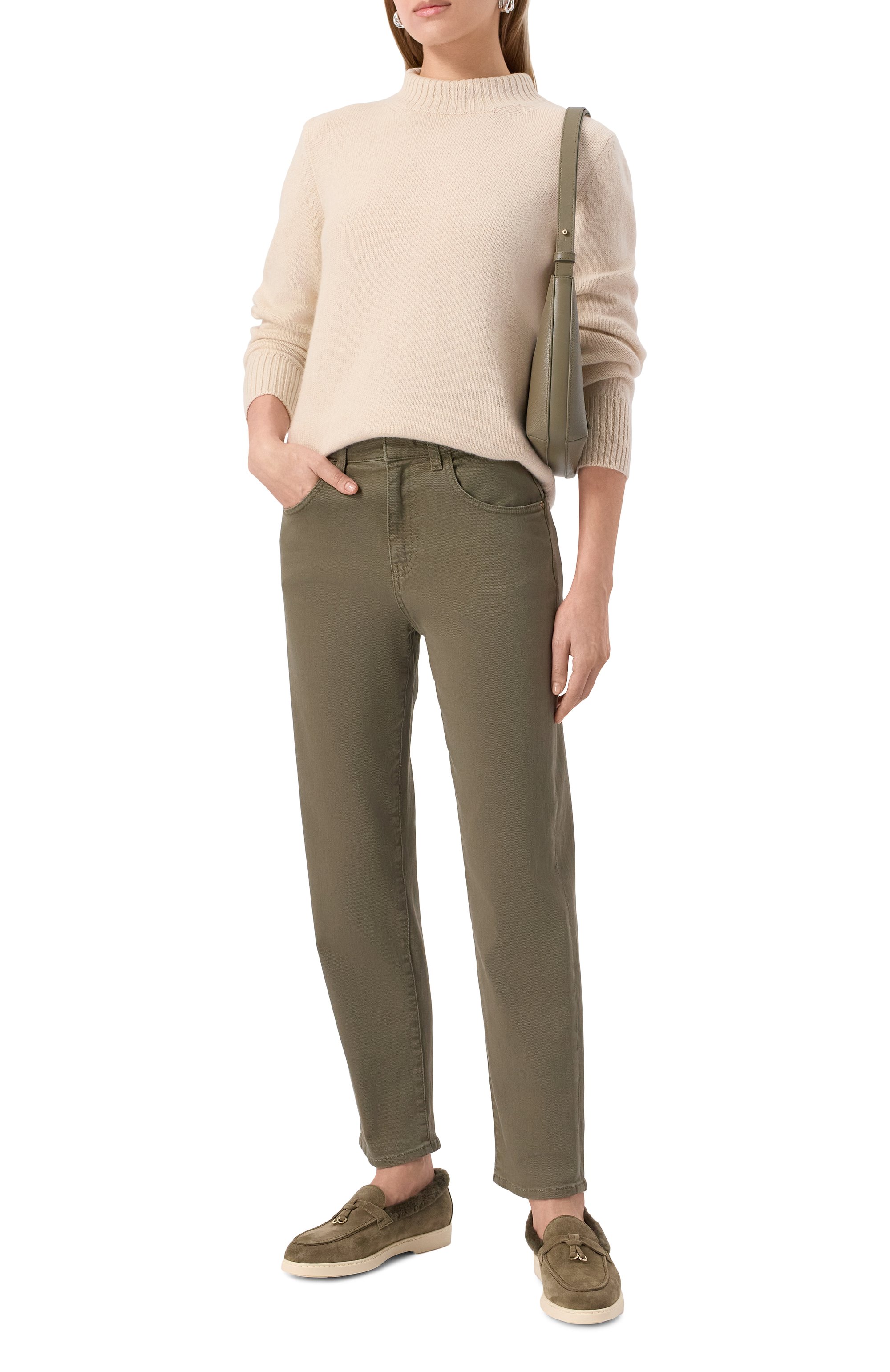 Джинсы LORENA ANTONIAZZI хаки цвета по цене 57550 руб., арт. PA19E/4049, фото 2 Джинсы LORENA ANTONIAZZI, арт. PA19E/4049, фото 2