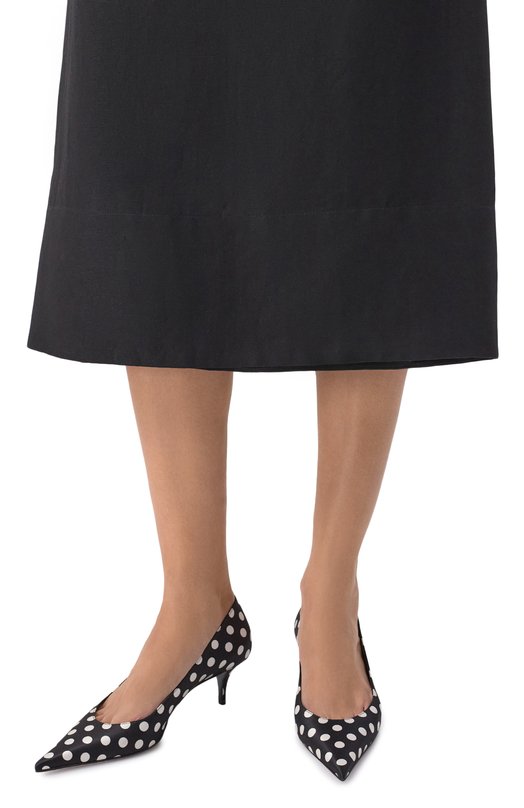 Атласные туфли Barbara 55 Amina Muaddi BARBARA PUMP 55/SATIN Чёрно-белый  BARBARA PUMP 55/SATIN Фото 2