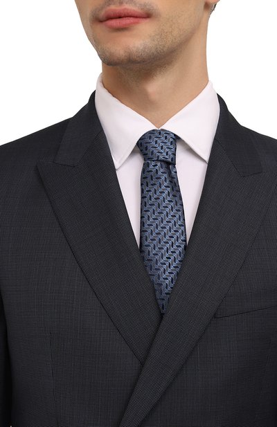 Шелковый галстук GIORGIO ARMANI синего цвета по цене 18900 руб., арт. 360054/4F922, фото 2 Шелковый галстук GIORGIO ARMANI, арт. 360054/4F922, фото 2