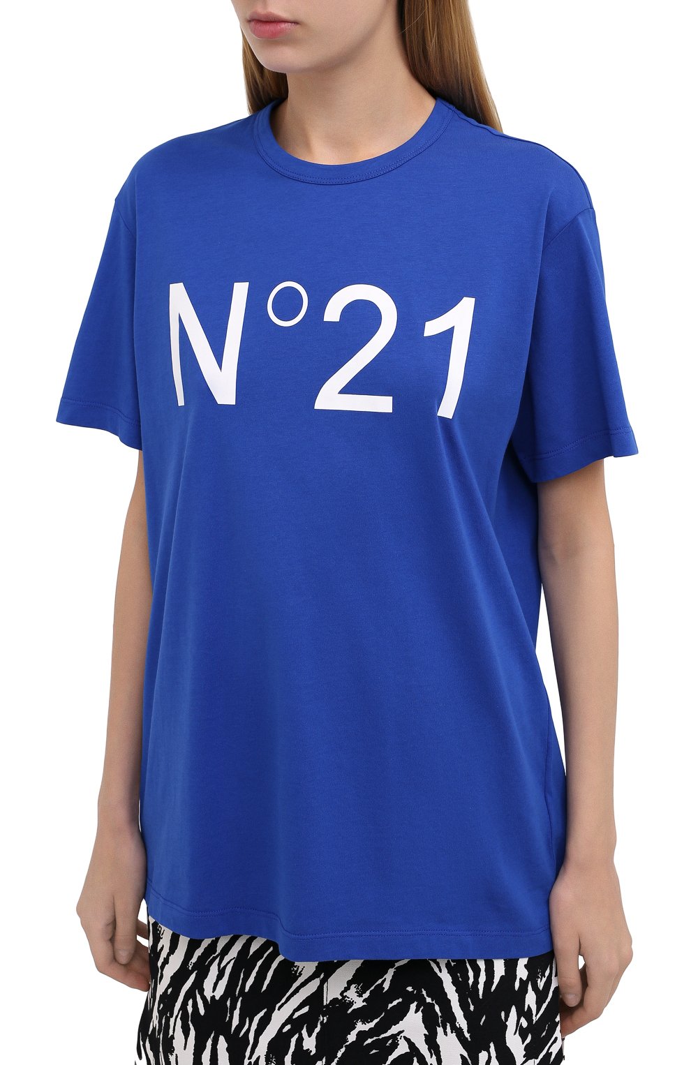 Хлопковая футболка N21 синего цвета по цене 19950 руб., арт. 20I N2P0/F051/6314, фото 3 Хлопковая футболка N21, арт. 20I N2P0/F051/6314, фото 3