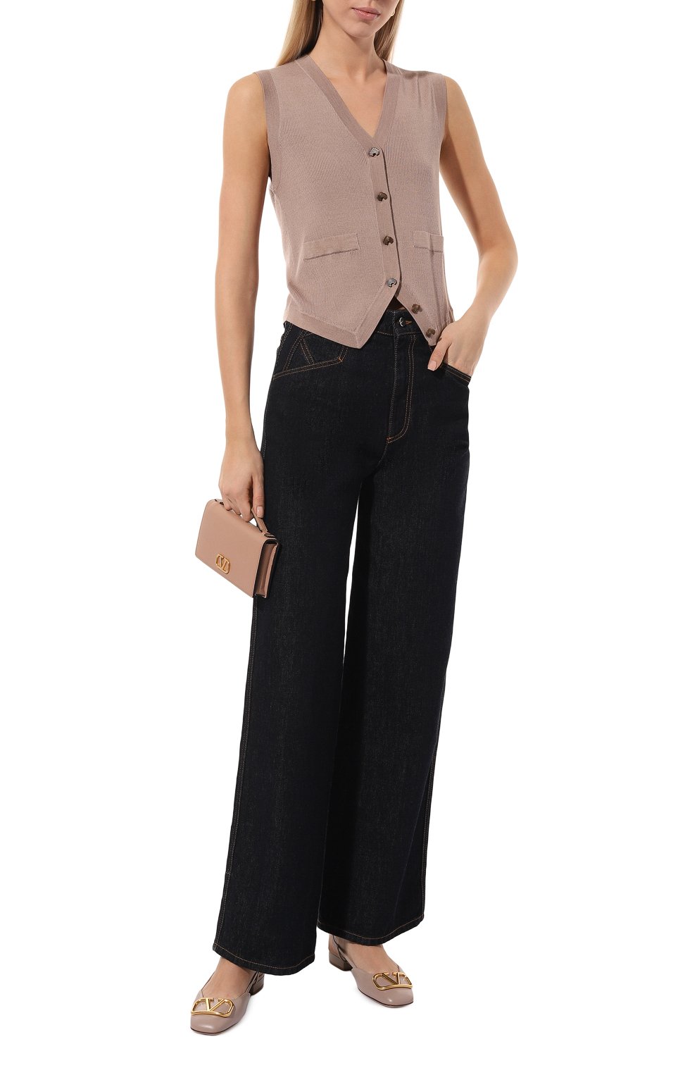 Жилет из шерсти и шелка AKHMADULLINA бежевого цвета по цене 99900 руб., арт. 1225.2JI909/W120, фото 2 Жилет из шерсти и шелка AKHMADULLINA, арт. 1225.2JI909/W120, фото 2