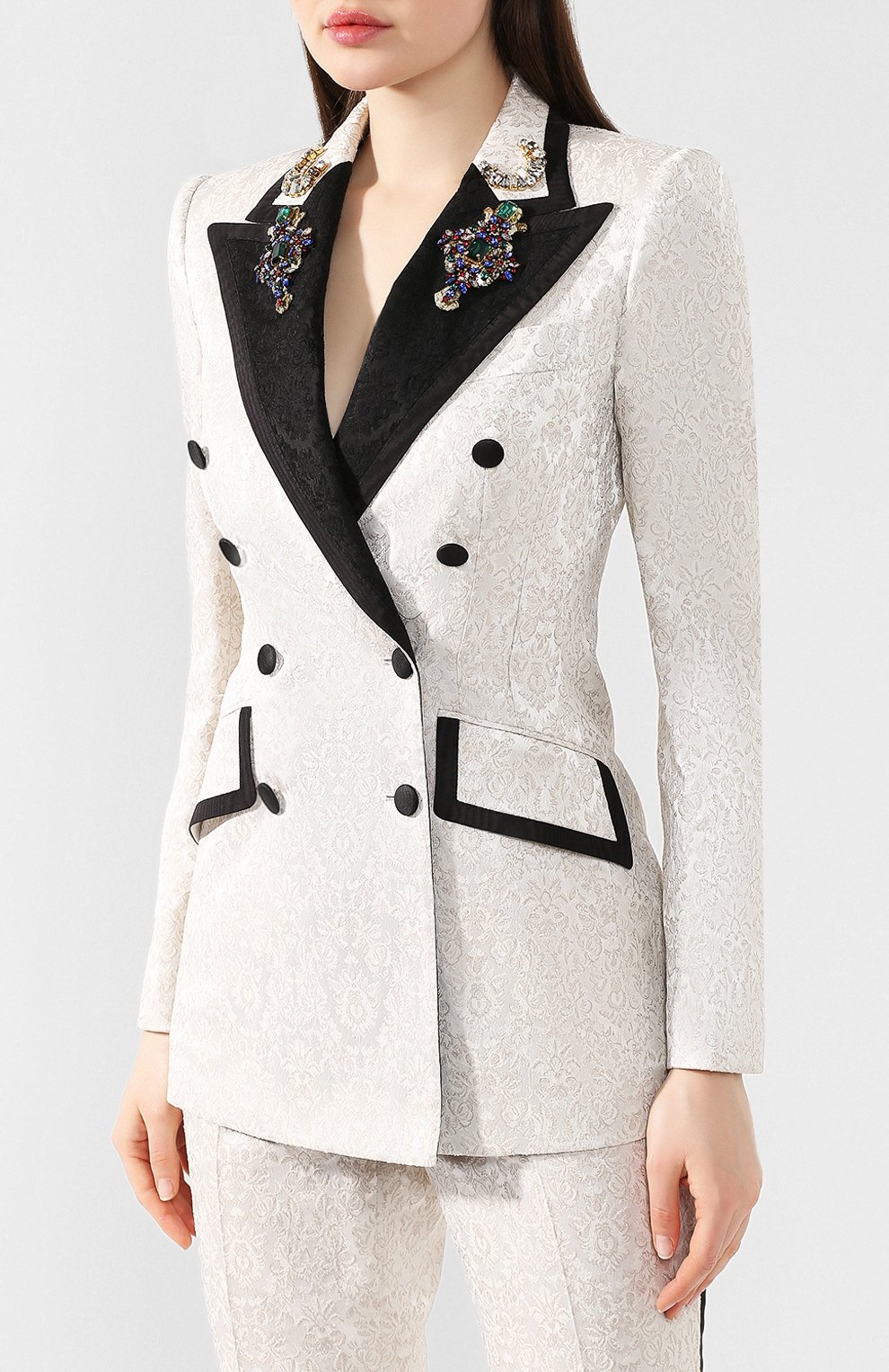 Двубортный жакет DOLCE & GABBANA светло-серого цвета по цене 372000 руб., арт. F296SZ/FJRDK, фото 3 Двубортный жакет DOLCE & GABBANA, арт. F296SZ/FJRDK, фото 3