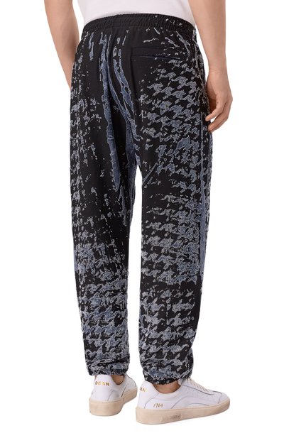 Джоггеры DIESEL голубого цвета по цене 52250 руб., арт. A21576/0PGBE, фото 4 Джоггеры DIESEL, арт. A21576/0PGBE, фото 4