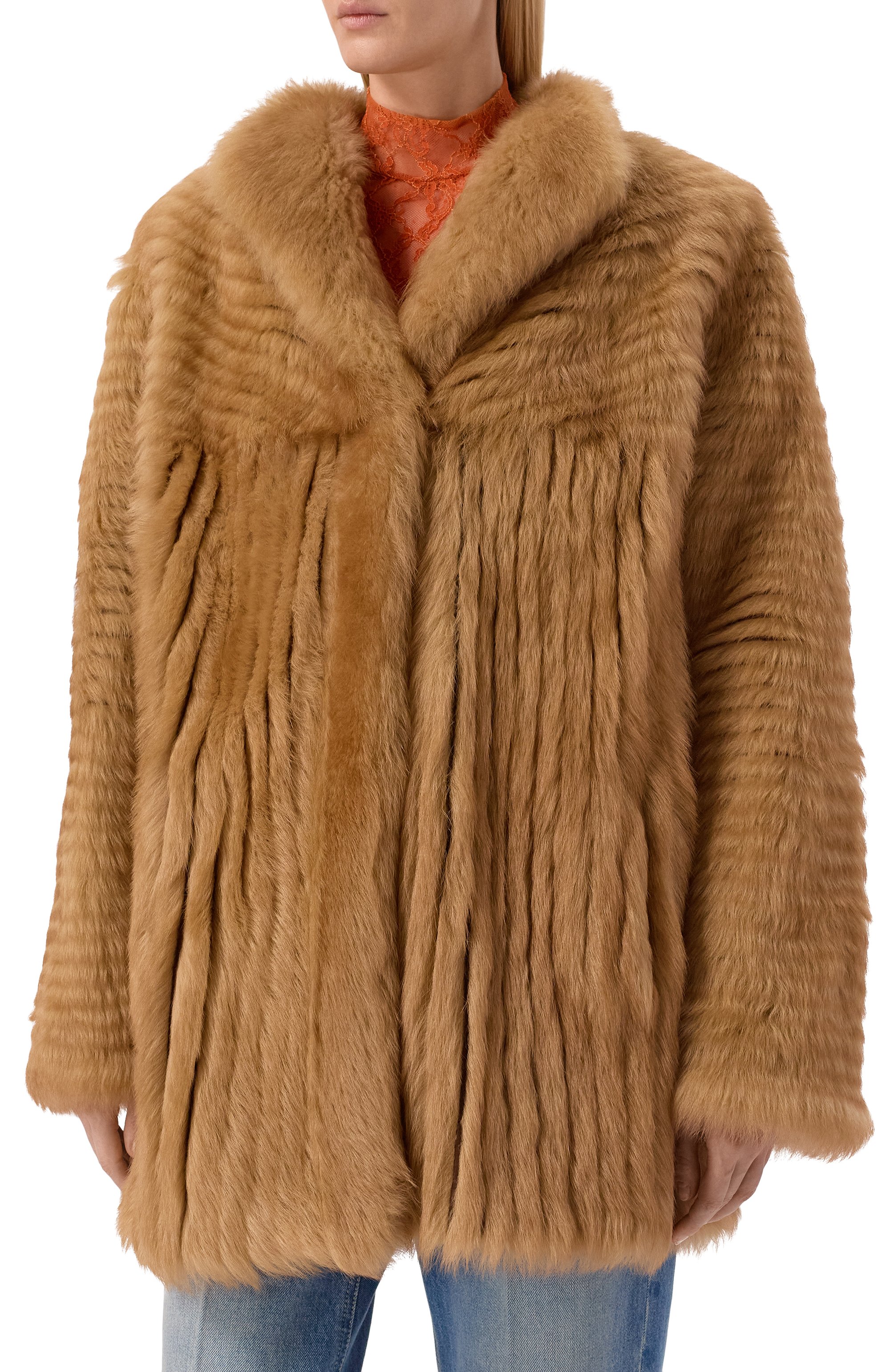 Шуба из овчины VALENTINO бежевого цвета по цене 1995000 руб., арт. 7B0NB06M/9QF, фото 3 Шуба из овчины VALENTINO, арт. 7B0NB06M/9QF, фото 3