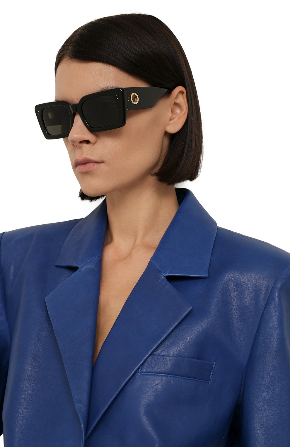 Солнцезащитные очки LINDA FARROW черного цвета по цене 59950 руб., арт. LFL1297C1SUN, фото 2 Солнцезащитные очки LINDA FARROW, арт. LFL1297C1SUN, фото 2