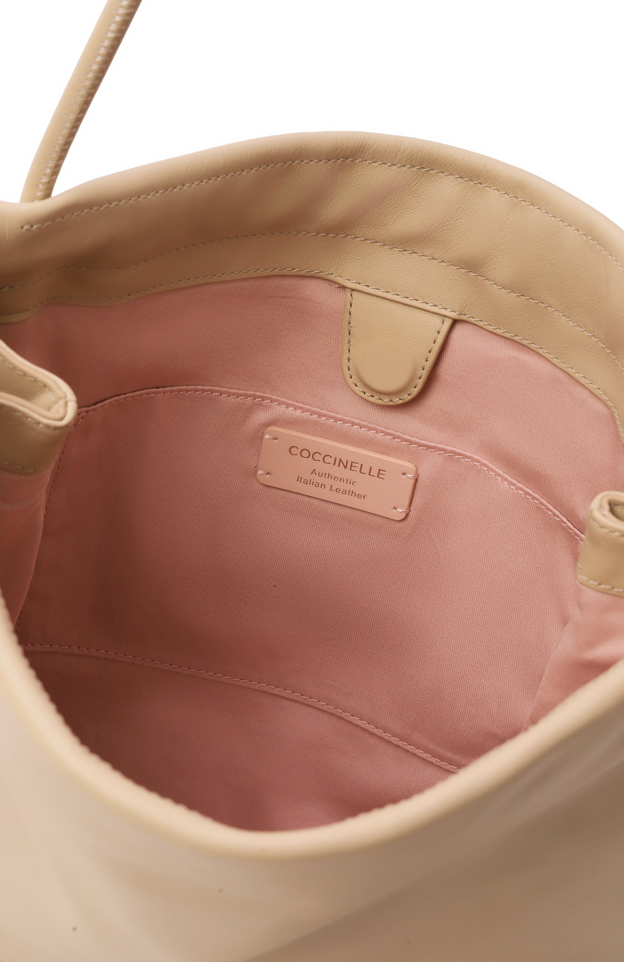 Сумка-тоут dulse large COCCINELLE светло-бежевого цвета по цене 41500 руб., арт. E1SS5110101, фото 5 Сумка-тоут dulse large COCCINELLE, арт. E1SS5110101, фото 5